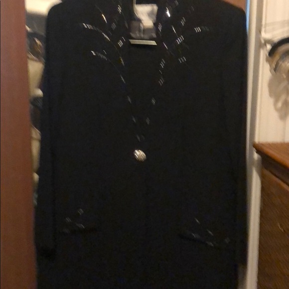 3 piece black suit/Caramia - Picture 9 of 10